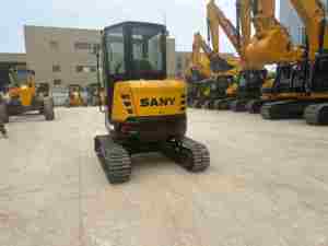 Mini-excavatrice SY35U à oscillation de queue zéro avec moteur Kubota D1105 - Product Image 6