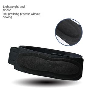 Rodillera Ajustable de Silicona para Adultos con Protección de Rótula <span class=keywords><strong>y</strong></span> Absorción de Impactos Integrada para Actividades al Aire Libre - Product Image 4