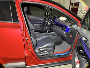 <span class=keywords><strong>Toyota</strong></span> <span class=keywords><strong>C</strong></span>-<span class=keywords><strong>HR</strong></span> 2.0L 2020 CVT, SUV Crossover Compacto Urbano y Elegante, Auto Usado con Conducción Inteligente <span class=keywords><strong>de</strong></span> Vanguardia, Disponible en Stock, Volante a la Izquierda - Product Image 4