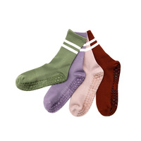 Chaussettes de yoga solides à grip antidérapant en silicone, fines et très élastiques, pour Pilates, gym, fitness, adultes