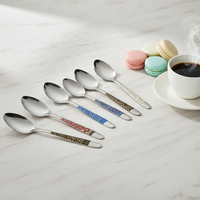 Lot de couverts en acier inoxydable 410 poli miroir avec motif en relief couleur or, cadeau promotionnel pour restaurant