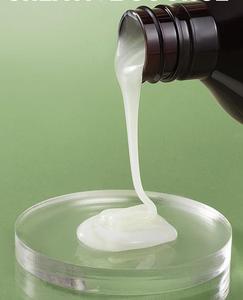 ชุดแชมพูและครีมนวด<span class=keywords><strong>ผม</strong></span>ฉลากตามธรรมชาติบริสุทธิ์ปราศจากซัลเฟตแชมพูจากญี่ปุ่นซากุระขวด OEM ลดวัย - Product Image 4