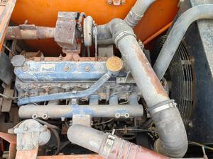 รถขุดใช้แล้วนำเข้า <span class=keywords><strong>Doosan</strong></span> 225เวลาทำงานต่ำ - Product Image 5