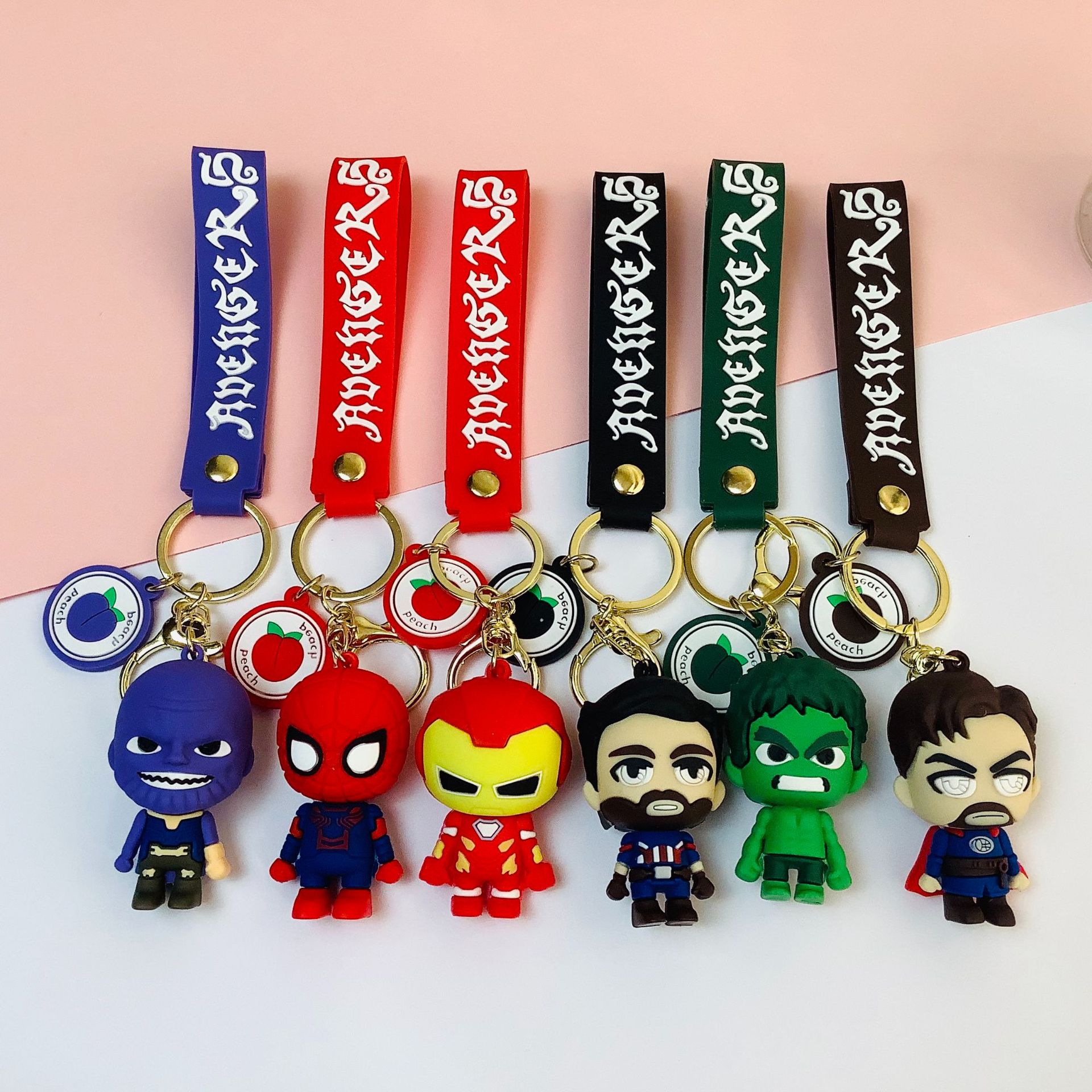 The Avengers Portachiavi Disney Anime Cute Iron Man Hulk Capan America Figura in silicone Portachiavi Zaino Pendent Toy Regali per bambini