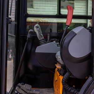 Nueva Excavadora Mini HIGHTOP HT25-2 de 2.5 Toneladas, Excavadora de Orugas Usada a Bajo Precio, Envío Gratis, Nuevo Modelo Hidráulico Agrícola - Product Image 5