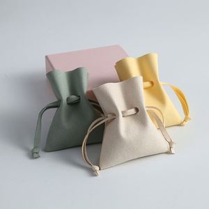 Sac en microfibre de luxe miniature de haute qualité, en velours suédé, petit sac coloré pour bijoux, boucles d'oreilles, montres, pierres précieuses, cadeau recyclable - Product Image 2