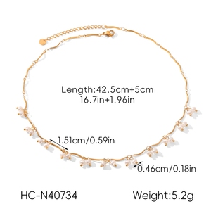 Collier tendance avec pendentif à boucle OT et perles, en acier inoxydable plaqué or 18 carats, idéal pour un cadeau - Product Image 6