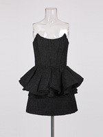 Ensemble élégant pour femme de la haute société, nouveau style 2026, robe sans bretelles sans manches à volants, couleur unie, jupe courte taille haute
