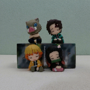 Oferta Especial: Set de 4 Figuras de Acción de Anime, Versión Q, en Postura Sentada, Serie Dormiendo Junto, <span class=keywords><strong>Tanjiro</strong></span> y Nezuko, Muñecos de PVC, Adorno Coleccionable - Product Image 2
