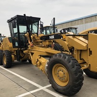 Niveleuse de terrain puissante de 128 kW, niveleuse de surface 140K, compacteur durable pour projets d'infrastructure urbaine