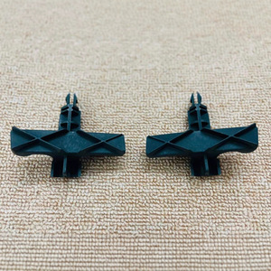 Clips de Rejilla Inteligentes 4517570301C22A 4517570401C22A para Reemplazo y Reparación del Lado Izquierdo y Derecho, Sujetadores Automotrices - Product Image 1