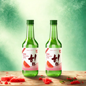 Soju coreano con certificación ISO, sabor a sandía, dulce, refrescante, crujiente, suave, embotellado en vidrio originario de Vietnam - Product Image 1