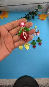 Boucles d'oreilles multicolores avec légumes, fruits, personnalité, mode, radis, citron, grenade Boucles d'oreilles en acrylique - Product Image 6