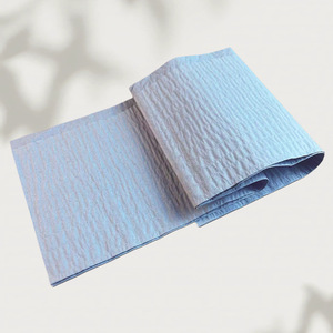 Tissu non tissé en pâte de bois vierge 1560 g/m² Meltblown de qualité médicale pour emballage textile domestique - Product Image 2