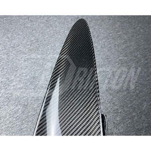 Guardabarros Trasero 720S en Fibra de Carbono Real con Acabado Brillante y Rejillas de Ventilación para McLaren 720S, Disponible en California, EE. UU. - Product Image 5