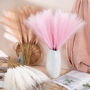 Mini ramo de Pampas artificiales blancas, hierba Artificial para decoración de boda, venta al por mayor - Product Image 1