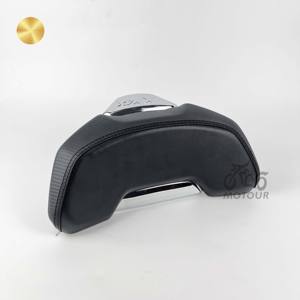 Confort et soutien de qualité supérieure pour les longues sorties avec un design ergonomique et des matériaux durables Coussin de dossier pour <span class=keywords><strong>Yamaha</strong></span> <span class=keywords><strong>Xmax</strong></span> 300 - Product Image 2