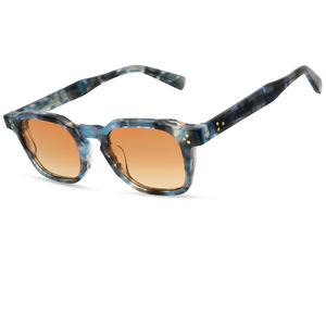 ملابس وقت العطلة