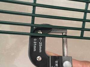 Ổn định chống leo lên 358 hàn dây lưới hàng rào tấm cho cảng hàng không Nhà Tù an ninh ở mức giá thấp - Product Image 4