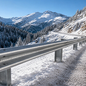 Barrière de sécurité anti-impact en acier galvanisé à chaud à longue durée de vie pour les côtés des routes en montagne - Product Image 3