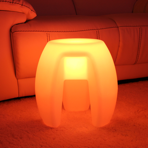 Taburete Bajo de Plástico con Luces LED para Fiestas al Aire Libre - Product Image 1