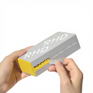 Boîte cosmétique rigide avec impression de logo personnalisé, laminage brillant et gaufrage, emballage en papier UV Advantage pour sérum de soin de la peau - Product Image 1
