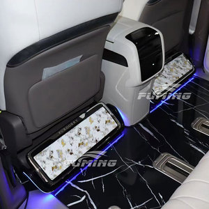 Améliorez l'intérieur des véhicules utilitaires avec des pédales électriques dédiées de luxe et une modification des sièges à deux rangées améliorant le confort et le style - Product Image 4