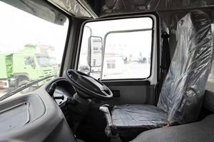 Chasis de Camión Pesado Howo Blanco 6x4, Unidad Tractora de Plataforma Plana con 1 Año de Garantía para Transporte de Maquinaria de Construcción - Product Image 6