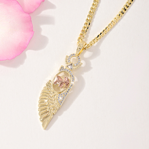 Nouveauté Collier à breloques <span class=keywords><strong>de</strong></span> style religieux Zircon cubique Plaqué or 14 carats Pendentif en forme d'éléphant et <span class=keywords><strong>de</strong></span> <span class=keywords><strong>plume</strong></span> Colliers - Product Image 2