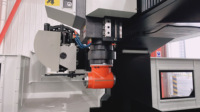 Centre d'usinage à portique CNC entièrement automatique GUOSHENG GMF2519L avec broche BT50 pour fraisage intensif