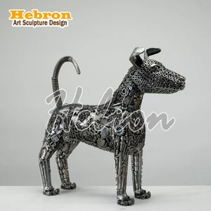 Sculpture d'art en métal recyclé, sur mesure, prix usine, pour extérieur et jardin, taille réelle, motif bouledogue, thème croix, soudée - Product Image 6