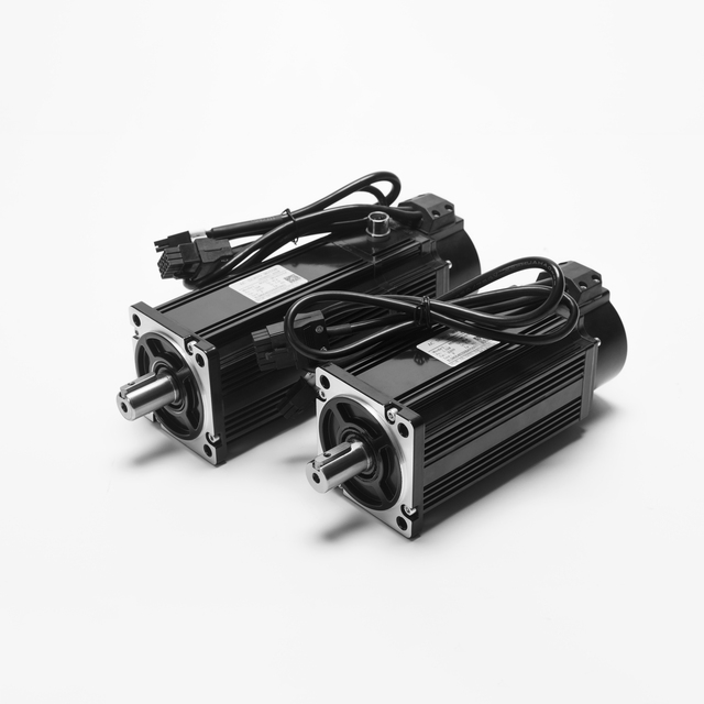 Powerful 2000RPM 220V AC Servo Motor IP65 Waterproof for Robotics and Industrial Automation Three-Phase