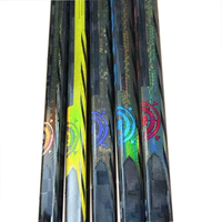 Bâton de hockey sur glace léger en fibre de carbone pas cher, durable, monobloc, flexibilité P28 77/87, 380g, pour les matchs professionnels