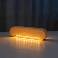 Base de lampe Bluetooth ovale en bois exquis |   Lampe de nuit LED créative avec audio sans fil pour un cadeau unique pour homme