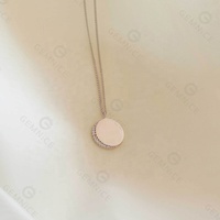 Collier avec pendentif en forme de croissant de lune en argent 925 avec gravure de nom, chaîne délicate Gemnel, breloques en CZ