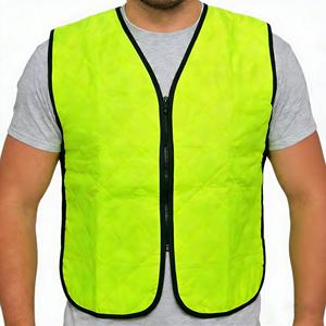 Gilet di Raffreddamento Evaporativo con Tecnologia Avanzata per 4-10 Ore di Raffreddamento Continuo, Tessuto Traspirante per Lavoratori - Product Image 1