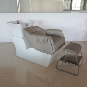 HICOMED <span class=keywords><strong>Fauteuil</strong></span> de lavage électronique pour salon de coiffure en cuir gris et coque blanche, lit de massage pour shampoing avec repose-pieds - Product Image 3