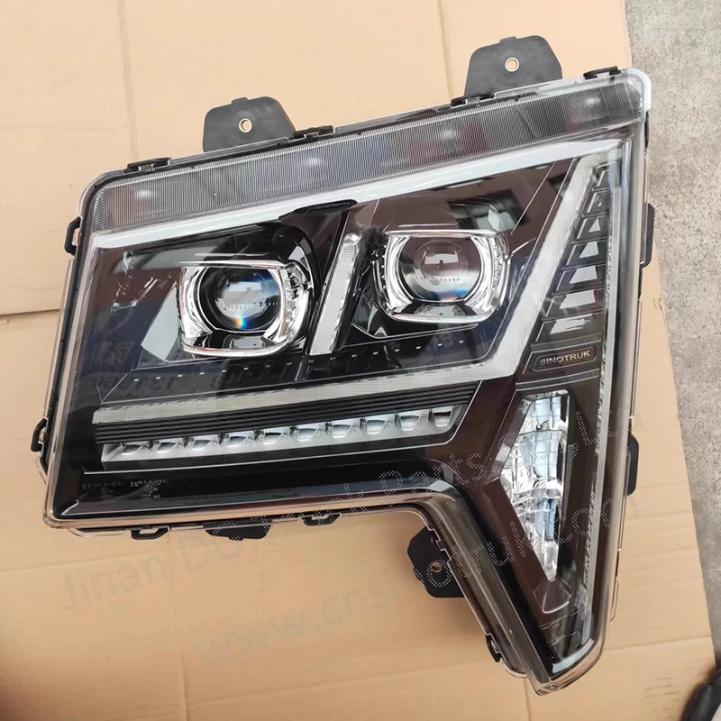 Sinotruk Truck LED Headlights - YG9525720012 & YG9525720013