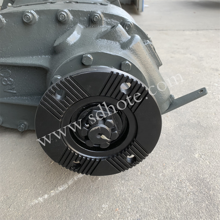 SINOTRUK HOWO Middle Axle Center 5.73 AZ7121320745| Alibaba.com