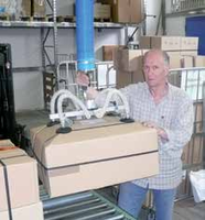 Robot de chargement et de déchargement, machine manipulateur à vide pour cartons et boîtes avec bras long extensible