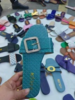 Mules Africaines pour Femmes à Prix Abordable, Grandes Tailles, Mode Estivale, Semelle en Caoutchouc, Sandales Femme Motifs Assortis, Vente en Gros