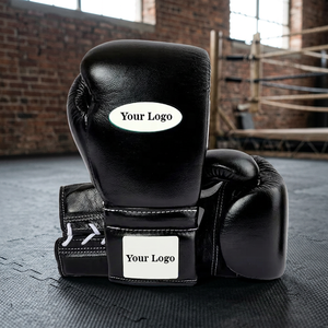 Guantes de Boxeo de Cuero Negro con Logotipo Personalizado, con Cordones y Correa Ajustable para la Muñeca, para Entrenamiento de Adultos - Product Image 3