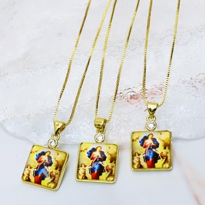 Regalos de Joyería para Mujer, Collar con Colgante Chapado en Oro de 18 Quilates - Product Image 2