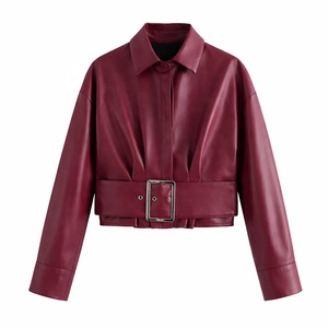 <span class=keywords><strong>Blouson</strong></span> en <span class=keywords><strong>cuir</strong></span> court <span class=keywords><strong>bordeaux</strong></span> pour <span class=keywords><strong>femme</strong></span>, ceinturé, style motard, coupe ajustée, col à revers, streetwear chic Y2K, vêtement d'extérieur court pour l'automne - Product Image 4