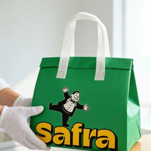 Wholesale Disposable Thermal <b>Cooler</b> Bags Custom Handle Durable Insulated Takeaway for Hot Cold Food Delivery Cake Recyclable - Product Image 1