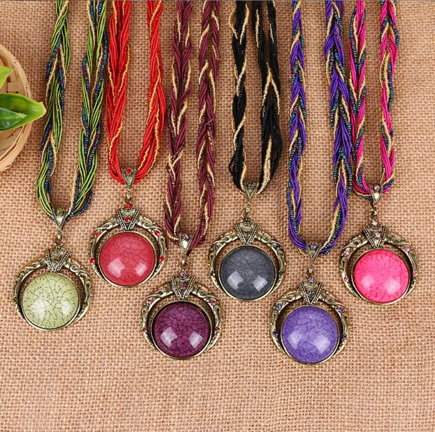 YE005 Vintage Fashion Round Choker Necklaces Resin Statement Pendant Necklace Jewelry