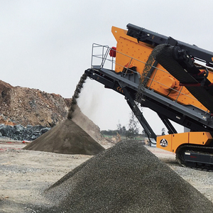 SanMing Raupenprallbrecher mit Sieb, AC-Motor & Lager, hohe Kapazität 100-900 t/h für Bergbau/Steinbruch/Bauwesen - Product Image 3