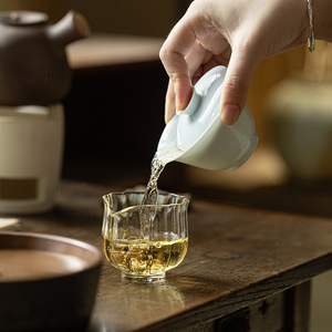 Guanlan Yingqing Gaiwan Porcelain <b>Tea</b> Bowl With Lid Round Kung Fu <b>Tea</b> <b>Set</b> Household Serving Bowl Afternoon <b>Tea</b> - Product Image 3