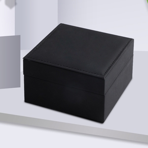 Nueva caja negra individual para reloj, estuche de exhibición de cuero para reloj, estuche cuadrado para almacenamiento de reloj, estuche protector a prueba de polvo con almohada - Product Image 4