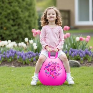 Pelota saltarina rosa de 18 pulgadas con asa para niños, juguete inflable para jugar en interiores/exteriores, regalo de juguete de animal inflable. - Product Image 6